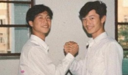 明星爆料小时候糗事视频,揭秘明星小时候的尴尬糗事瞬间